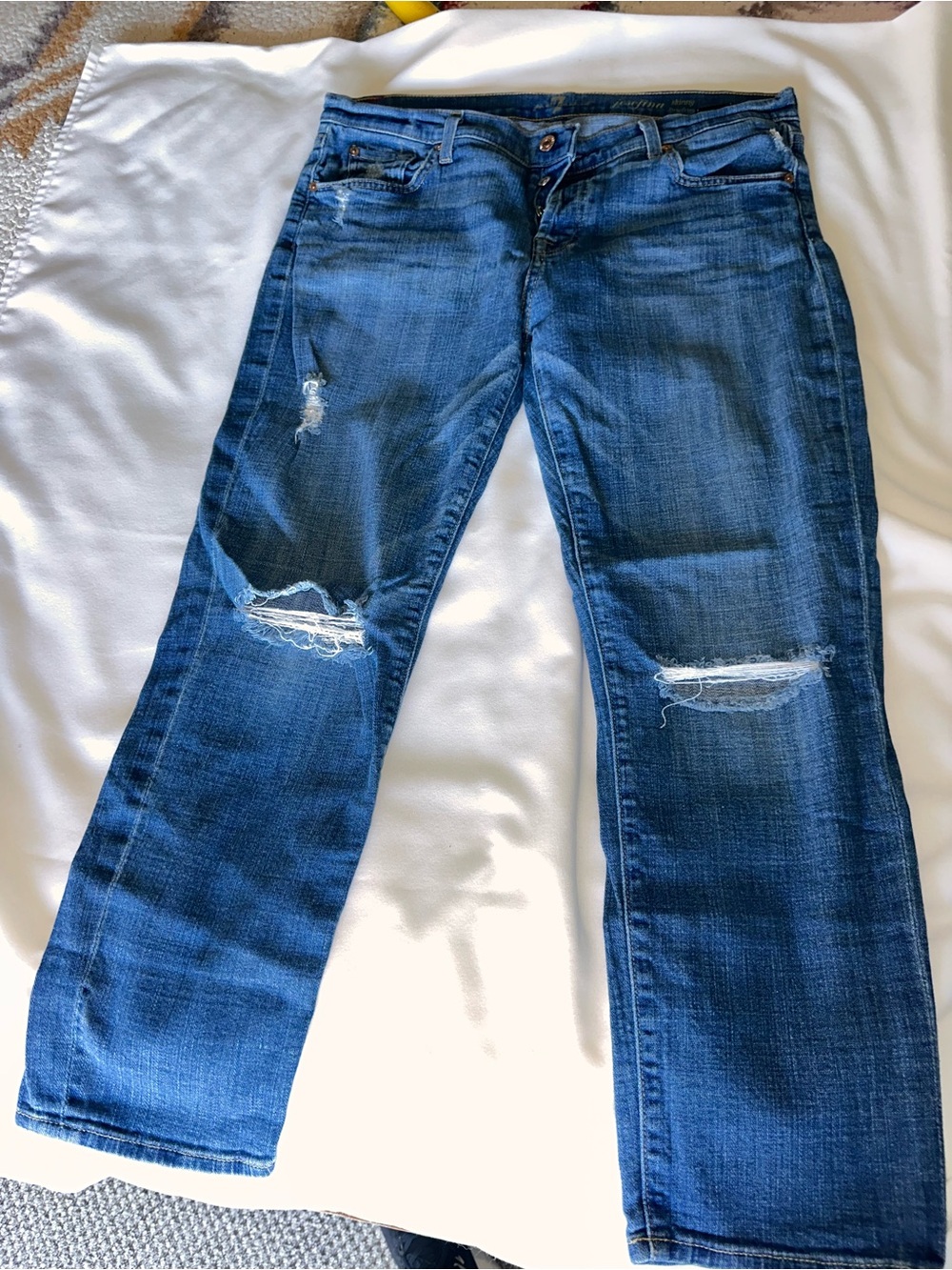 7 For All Mankind Distressed Dark Blue Cropped Jeans